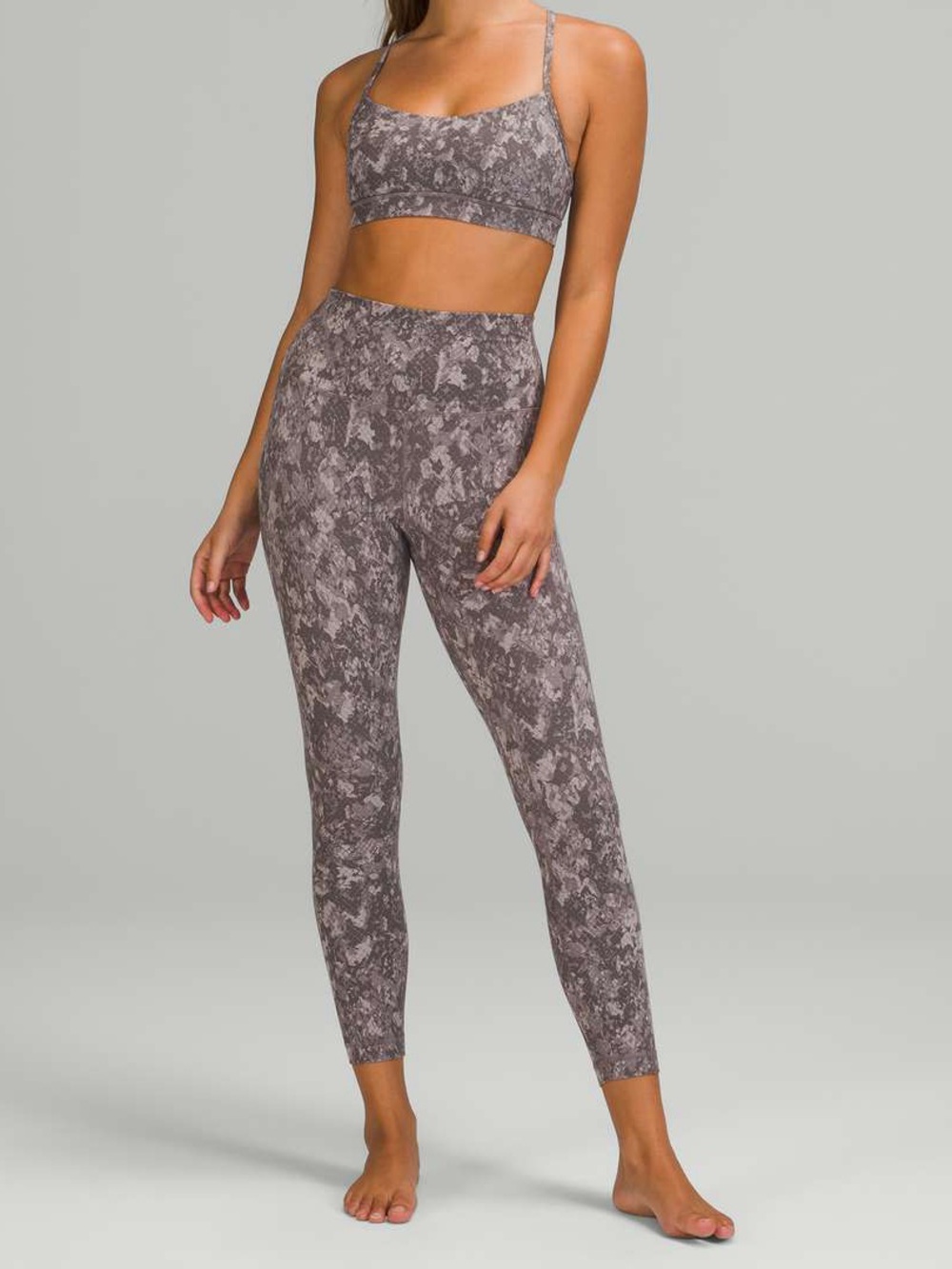 Lululemon Wunder Train High-Rise Tight 25" in Grey Snake